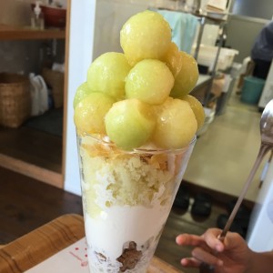 8B14E09B-4E12-4148-9C5A-F5E189E3F9A9