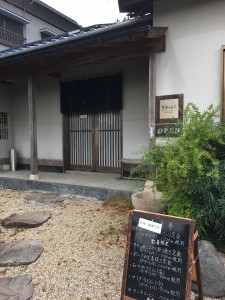 90B3DC41-0286-4D60-BEE5-A661F37F7530